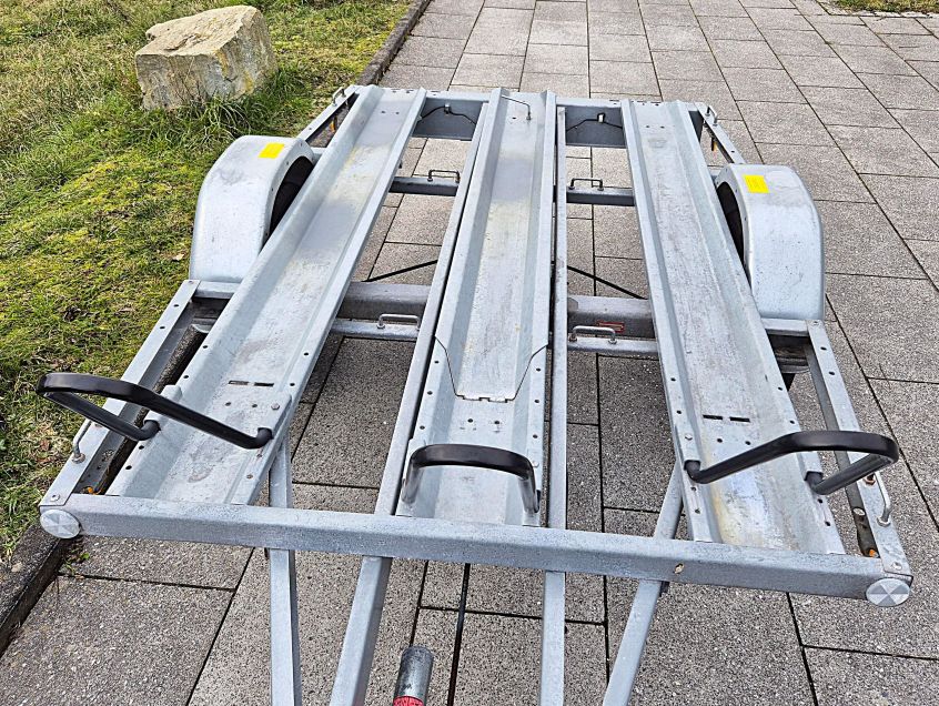 Motorradanhänger 1000kg mieten | Draufsicht | Anhängervermietung Klümper
